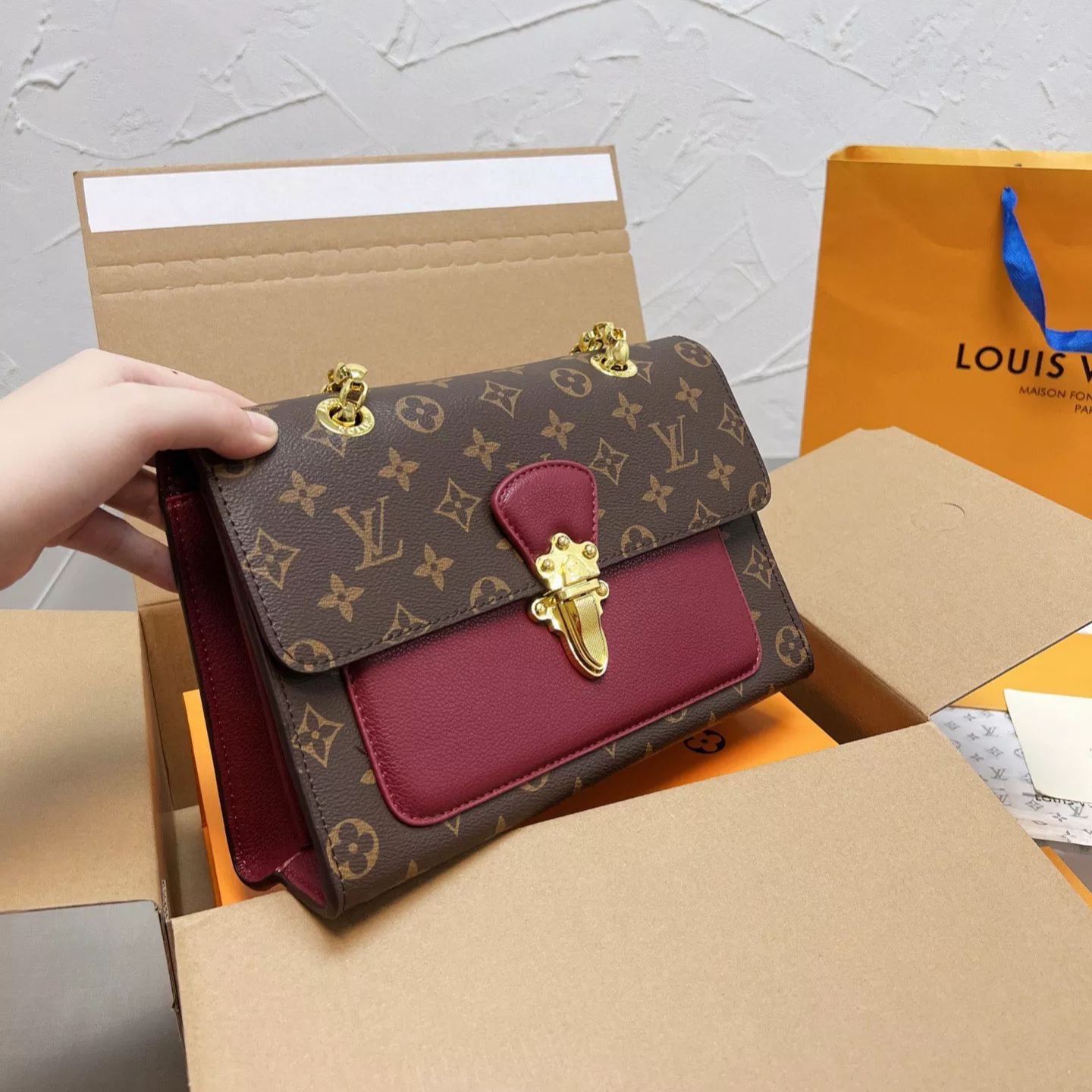 Victoire Monogram Chain Bag