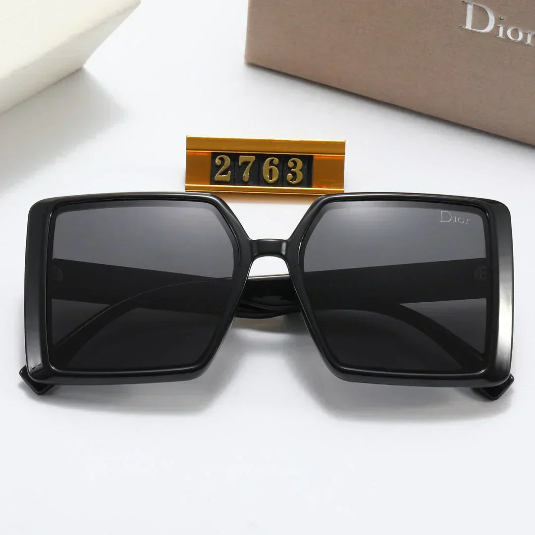 4 Colors Simple Letter Polarized Sunglasses