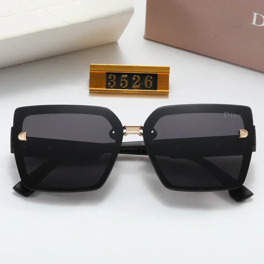 4-Color Fashion Sunglasses