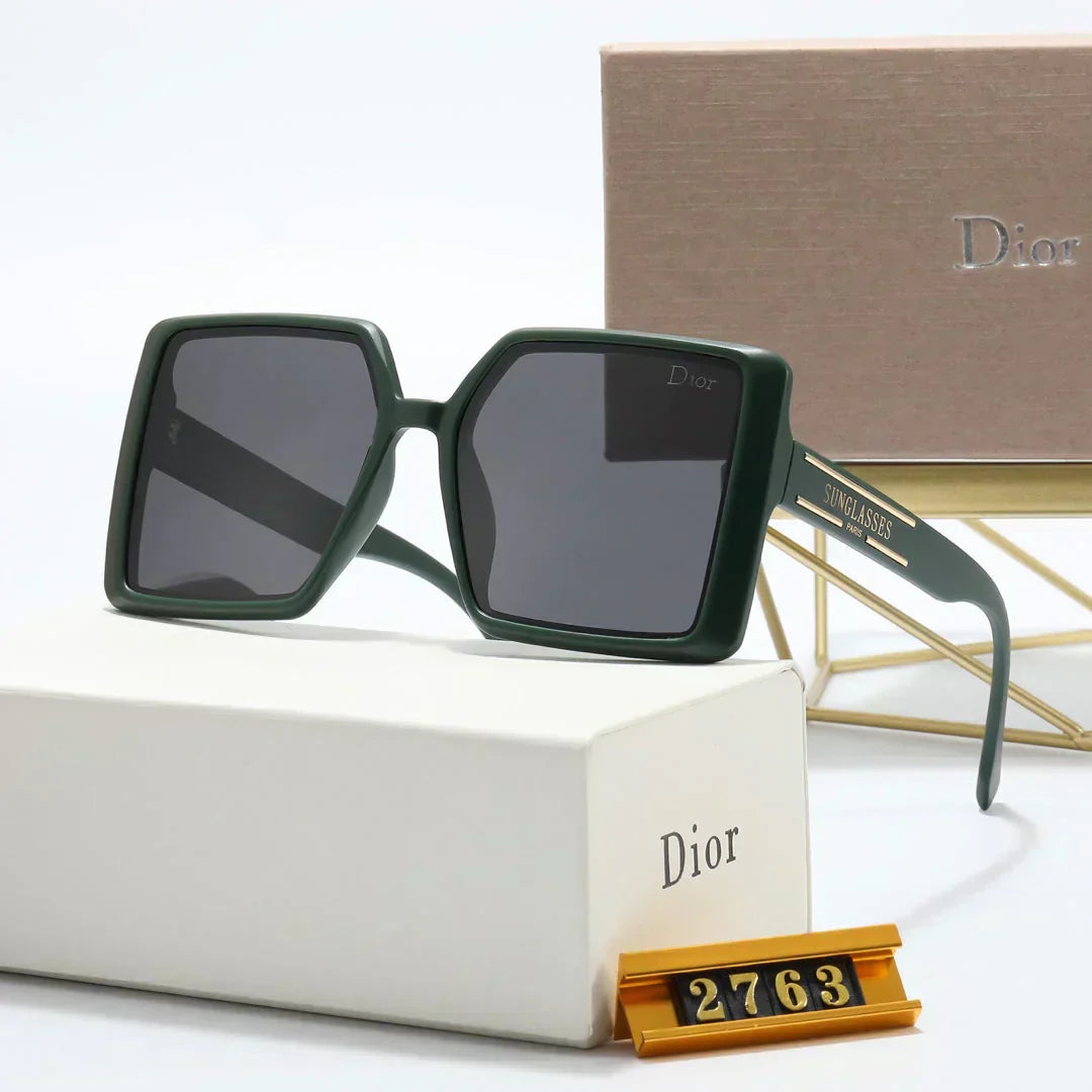 4 Colors Simple Letter Polarized Sunglasses