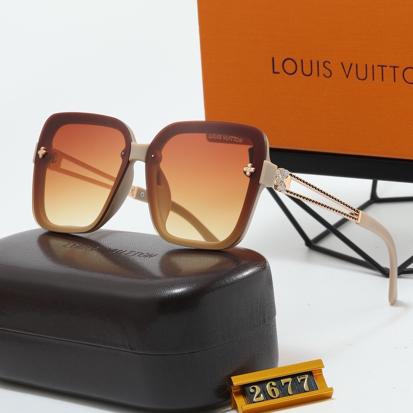 4 colors of new popular sunglasses