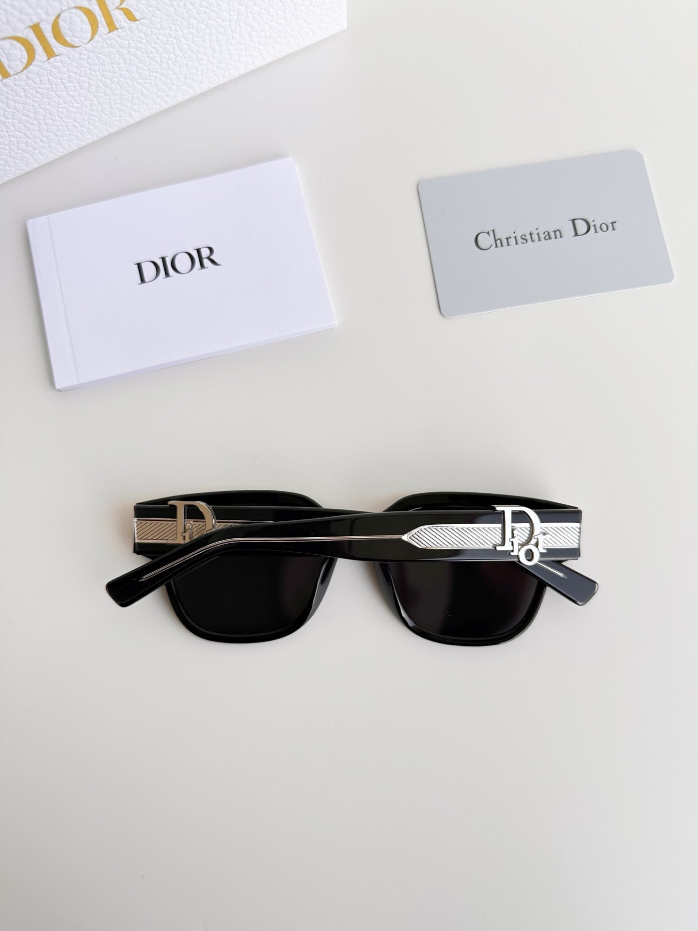 4-color limited edition high-end trendy sunglasses