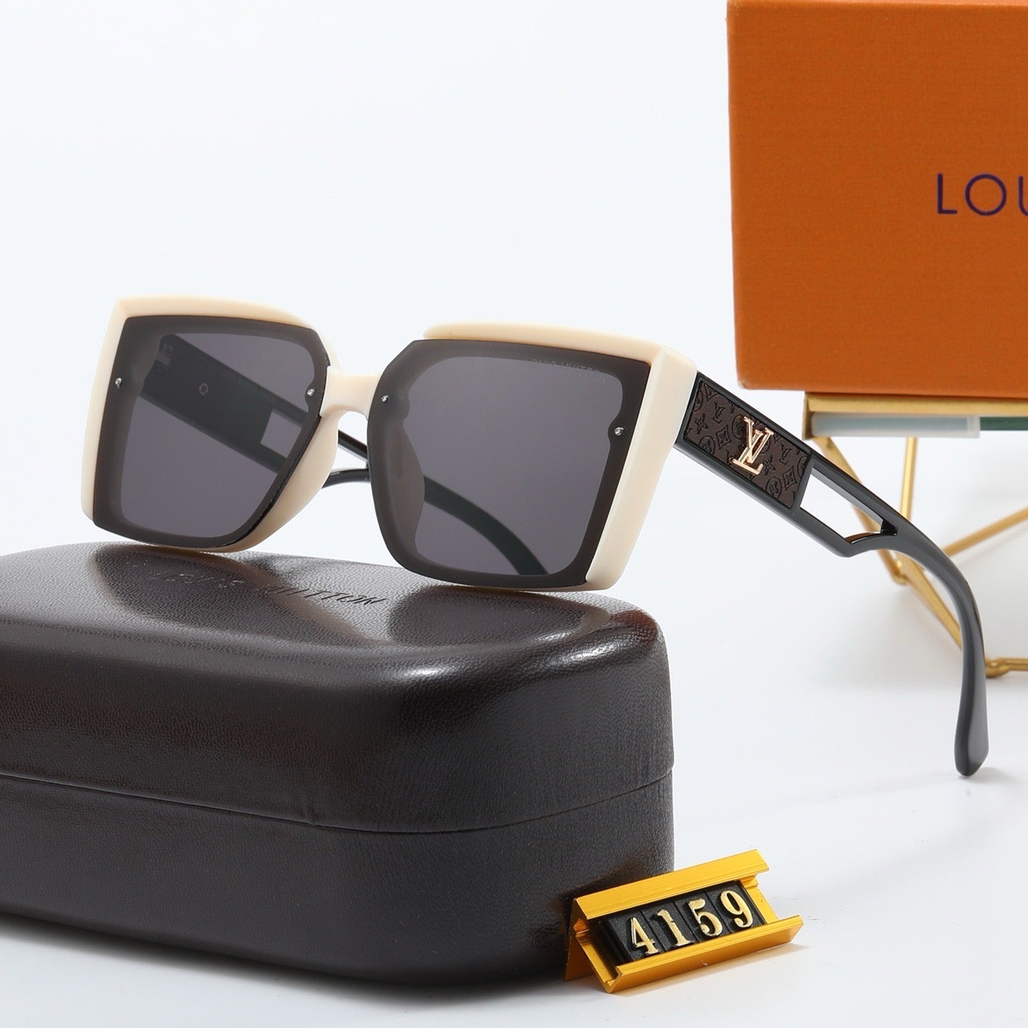 4 colors of fashionable and popular sunglasses  4159