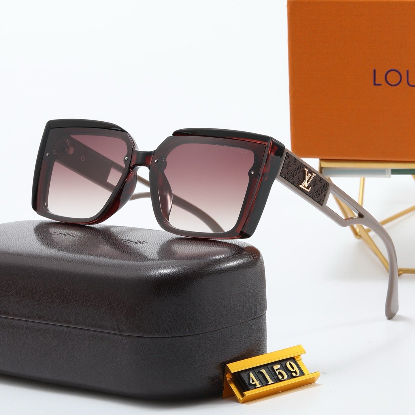 4 colors of fashionable and popular sunglasses  4159