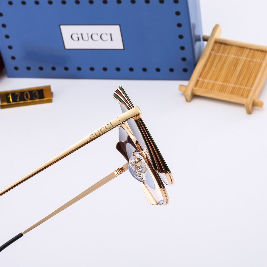 4-color trendy plain sunglasses   1703