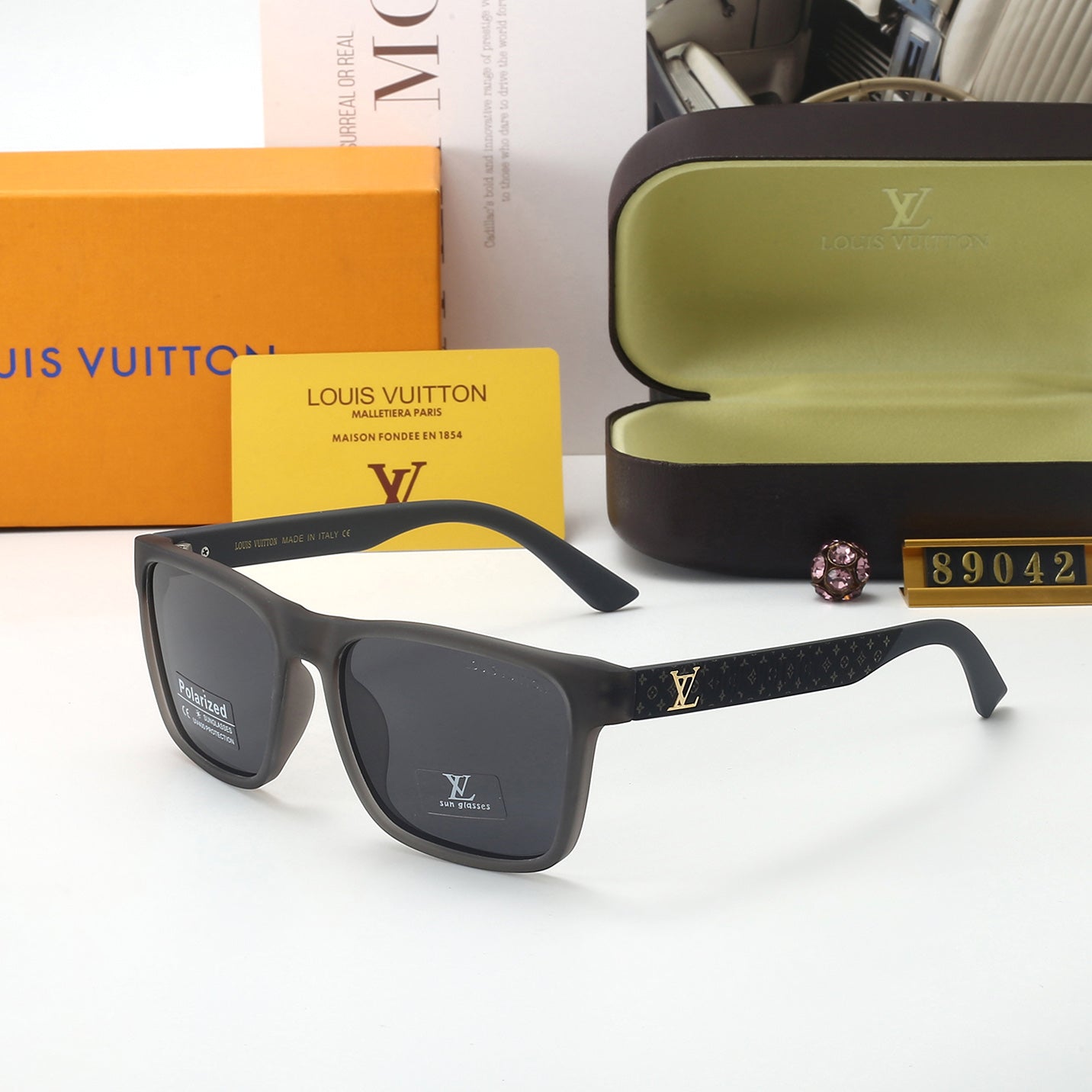 4 colors trendy fashion sunglasses 89042