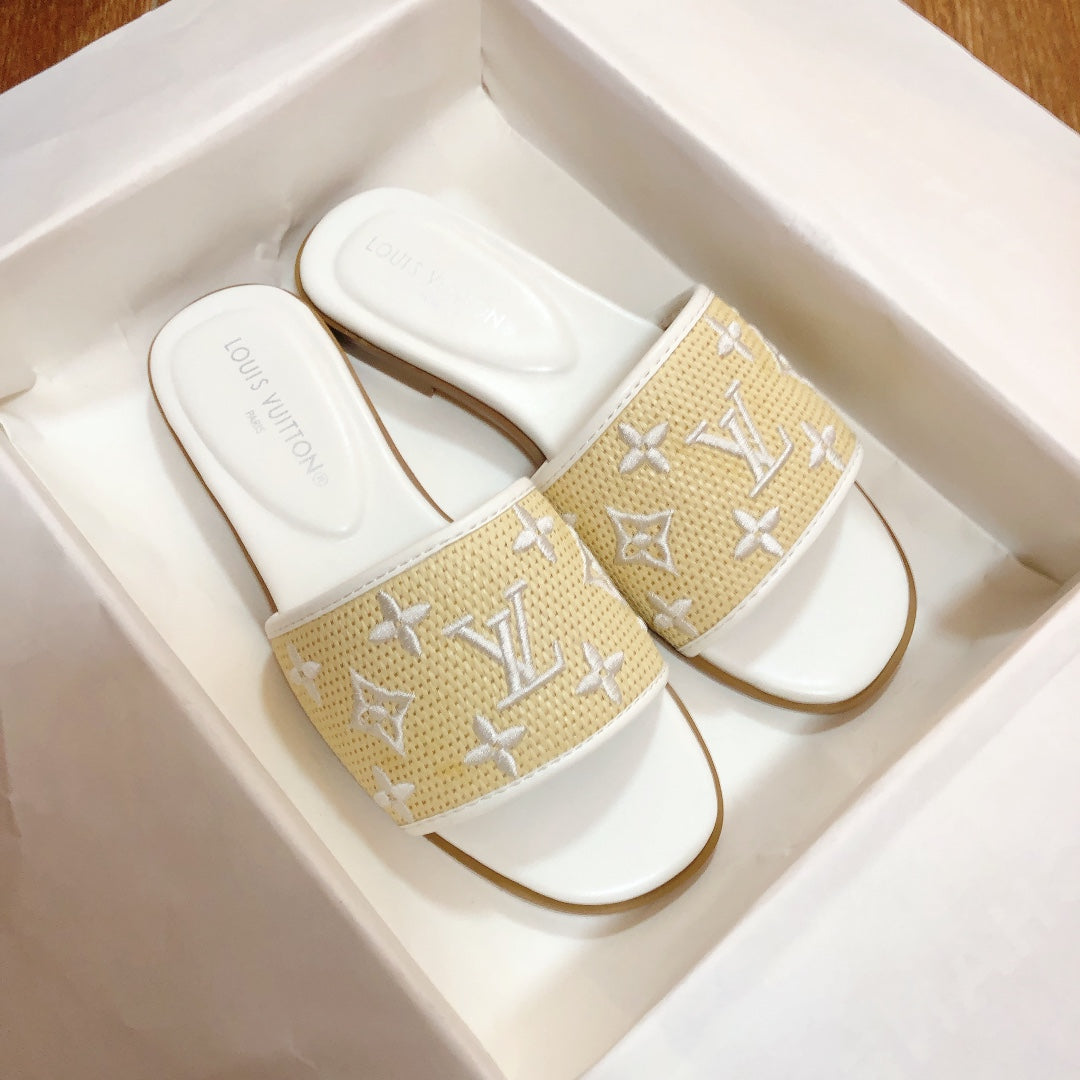 Woven Embroidered Slippers