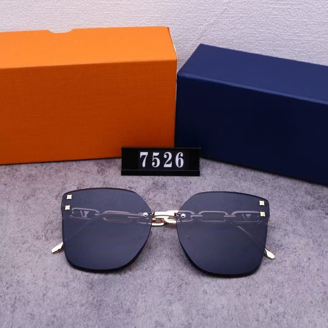 5 color fashion conjoined letters four-leaf clover lens polarized sunglasses